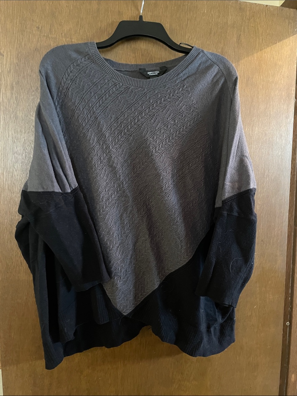 Simply Vera Vera Wang Grey and Black Colorblock Crewneck Pullover